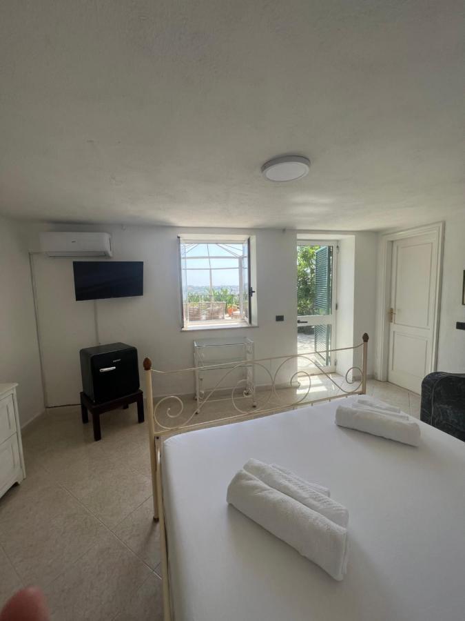 Blu Panorama Bed & Breakfast Forio  Bagian luar foto